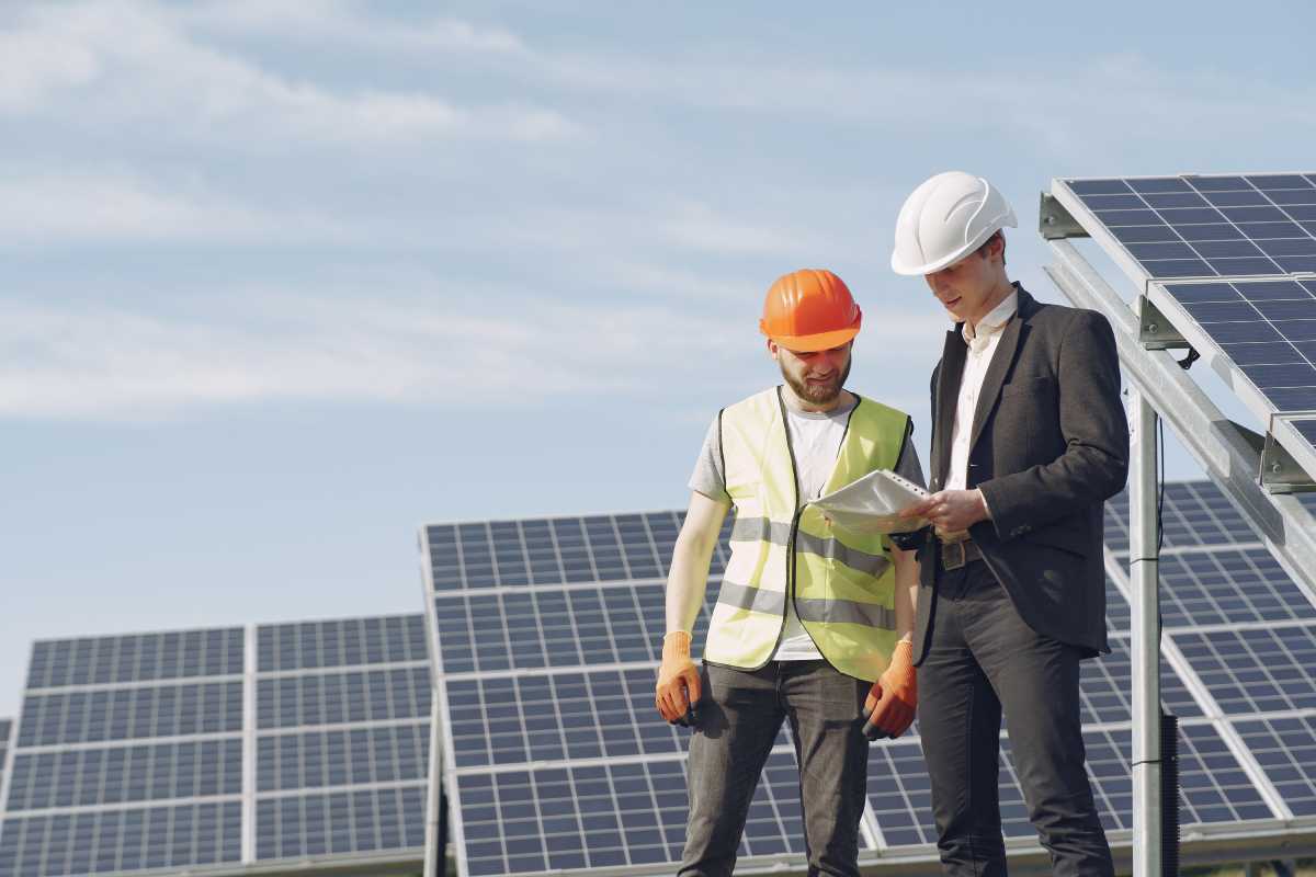 limpieza placas paneles solares el rayo